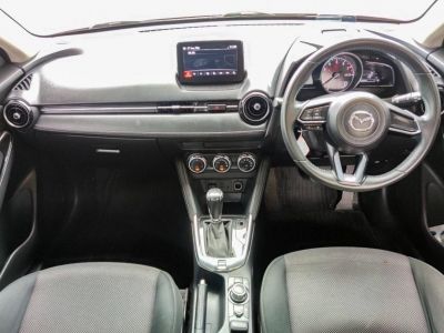 2017 MAZDA 2 1.3 High Connect รูปที่ 11